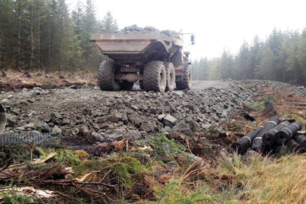 whitelee windfarm access road