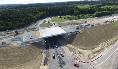 Overcoming barriers to highway innovation